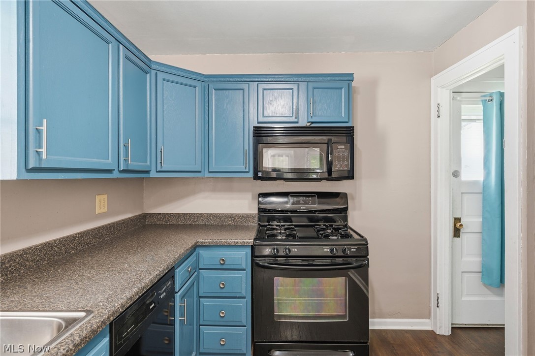 2400 Schell Avenue Cleveland OH 44109