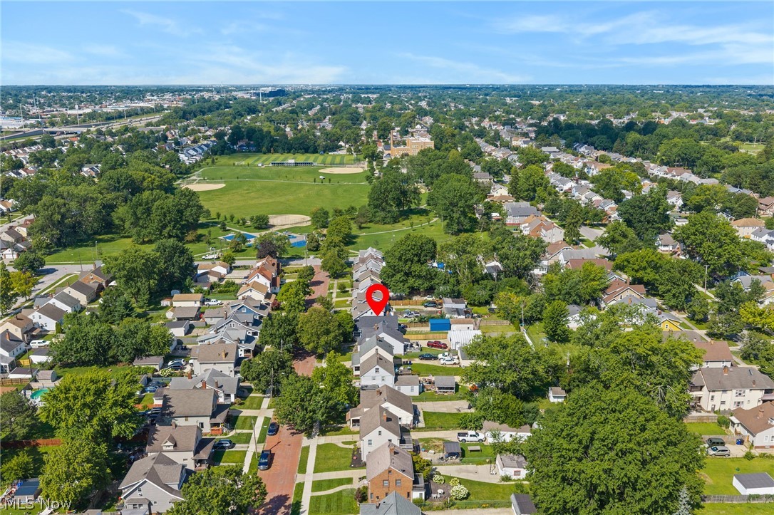 2400 Schell Avenue Cleveland OH 44109