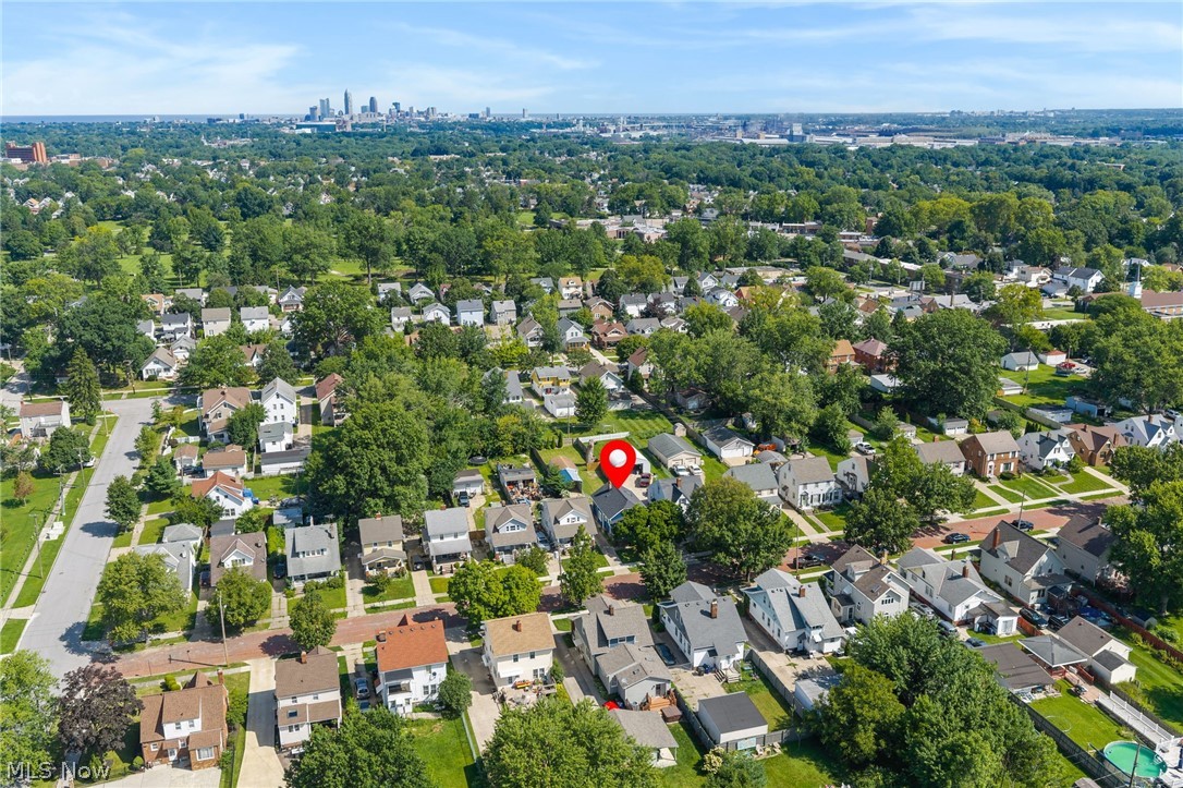2400 Schell Avenue Cleveland OH 44109