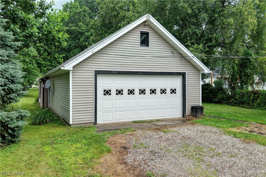 305 Main Street W Beach City OH 44608