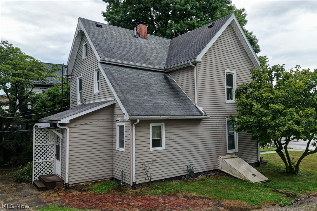305 Main Street W Beach City OH 44608