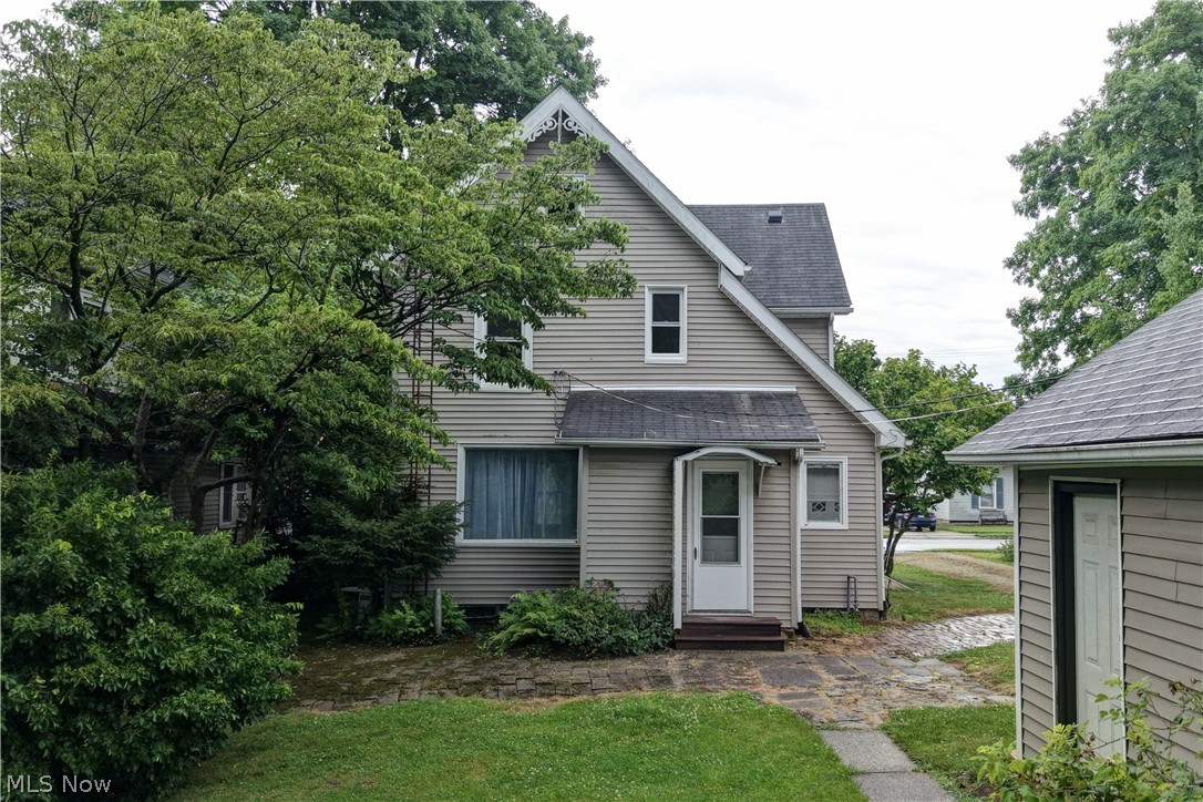 305 Main Street W Beach City OH 44608