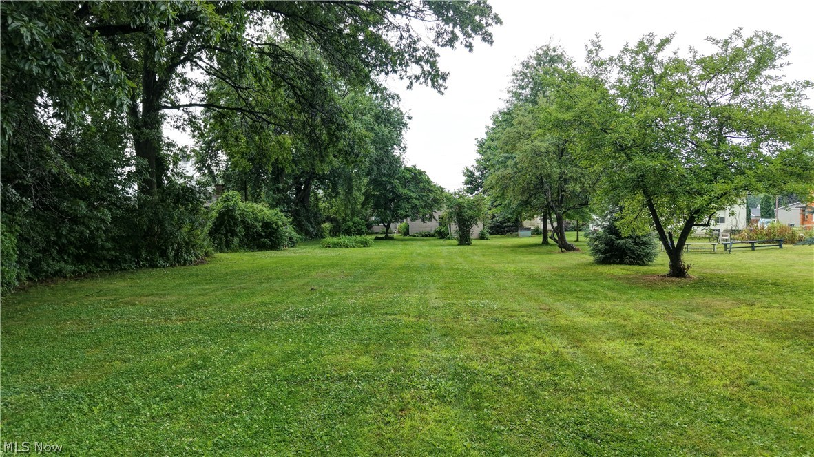 305 Main Street W Beach City OH 44608