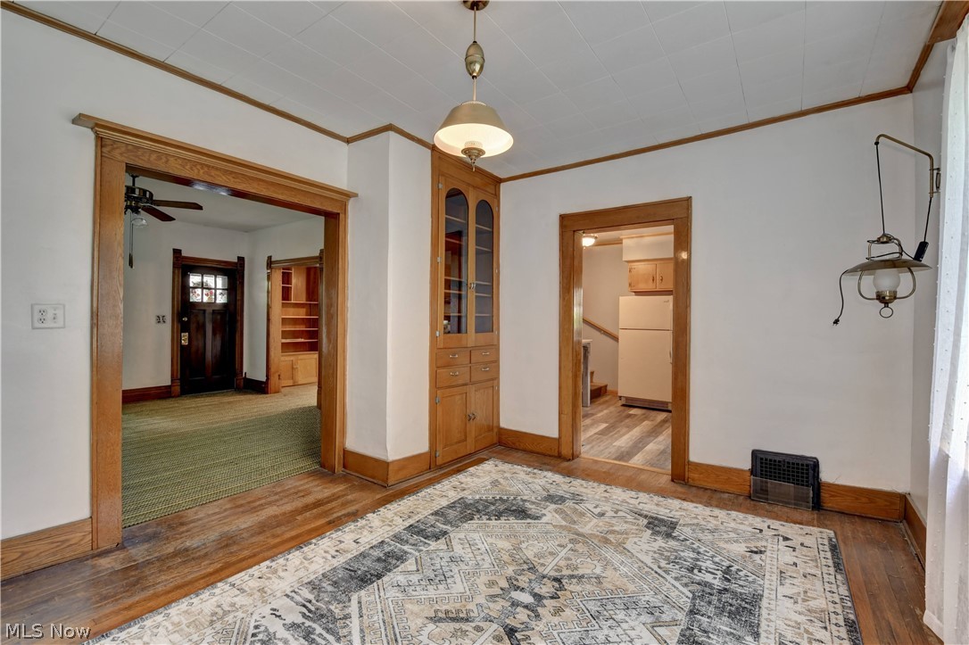 305 Main Street W Beach City OH 44608