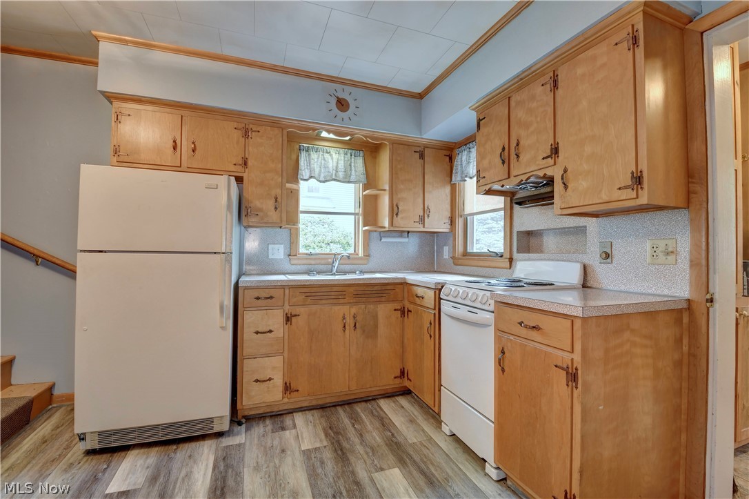 305 Main Street W Beach City OH 44608