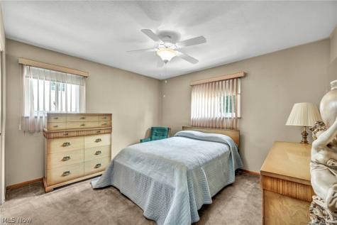 5773 Sherwood Drive North Olmsted OH 44070