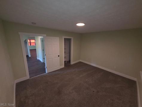 2059 W 42nd Street Cleveland OH 44113
