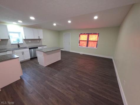 2059 W 42nd Street Cleveland OH 44113