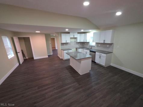 2059 W 42nd Street Cleveland OH 44113
