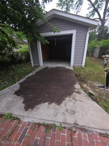 2059 W 42nd Street Cleveland OH 44113