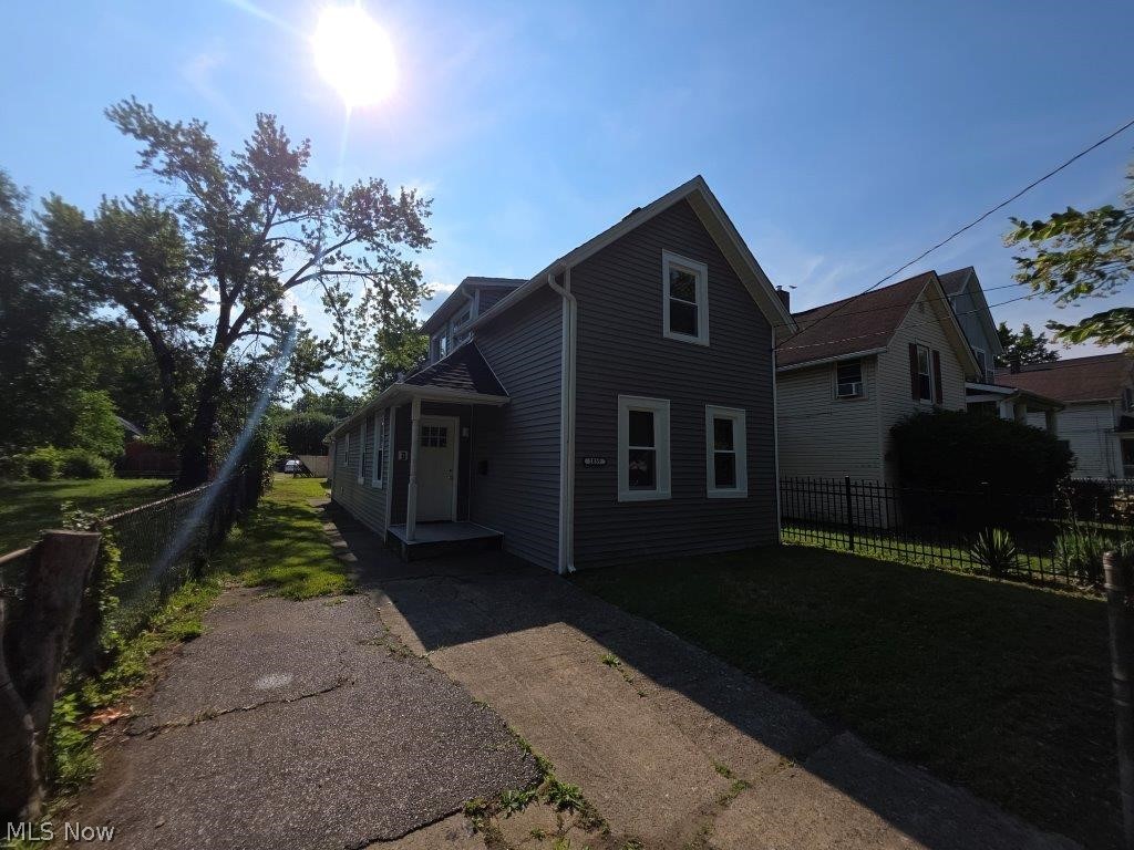 2059 W 42nd Street Cleveland OH 44113