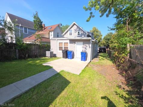 2059 W 42nd Street Cleveland OH 44113