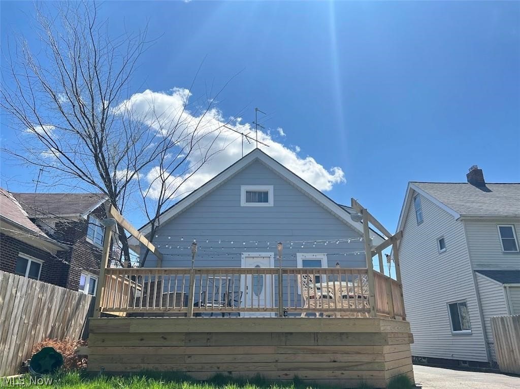 8309 Bancroft Avenue Cleveland OH 44105