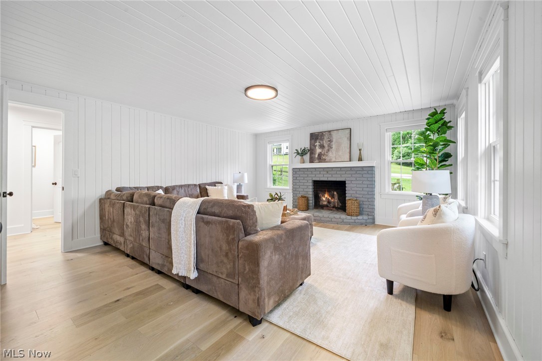 354 N Main Street Chagrin Falls OH 44022