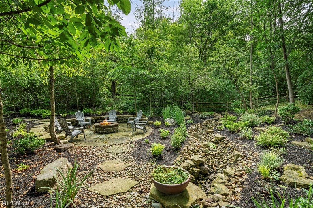 354 N Main Street Chagrin Falls OH 44022