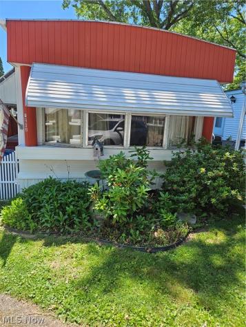 1243 Los Angeles Boulevard NW North Canton OH 44720