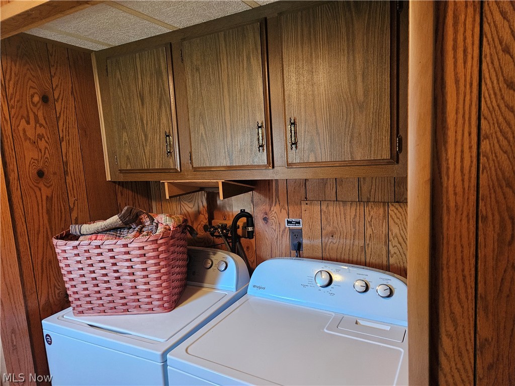 1243 Los Angeles Boulevard NW North Canton OH 44720