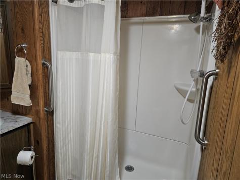 1243 Los Angeles Boulevard NW North Canton OH 44720