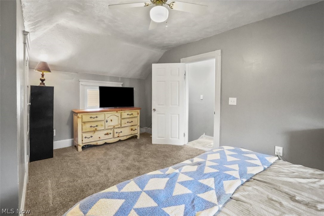 393 Eddy Street Newark OH 43055