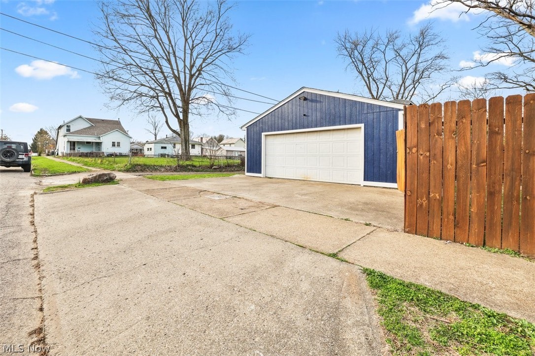 393 Eddy Street Newark OH 43055