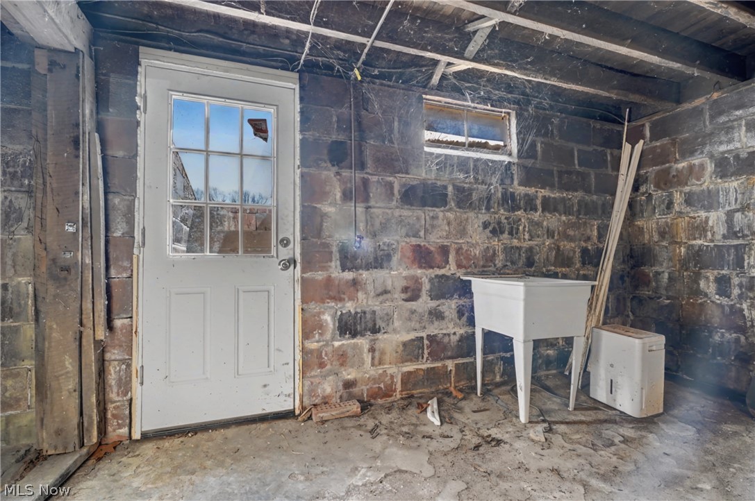2775 S Bandy Road Alliance OH 44601