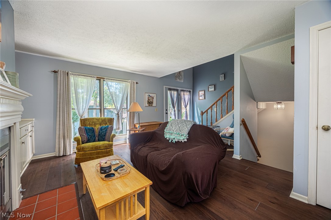 15 Acorn Lane Coshocton OH 43812
