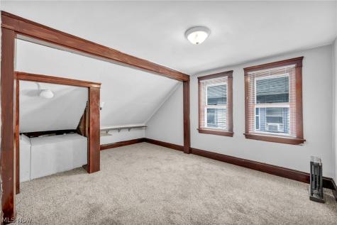 2036 W 99th Street Cleveland OH 44102