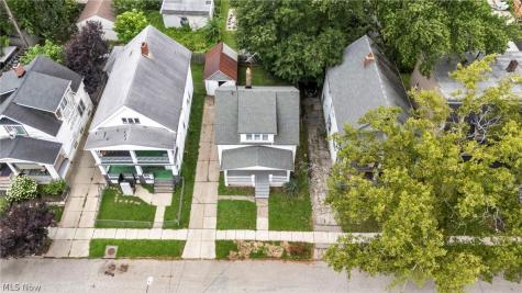 2036 W 99th Street Cleveland OH 44102