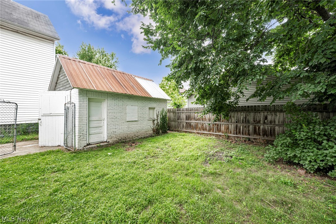 2036 W 99th Street Cleveland OH 44102