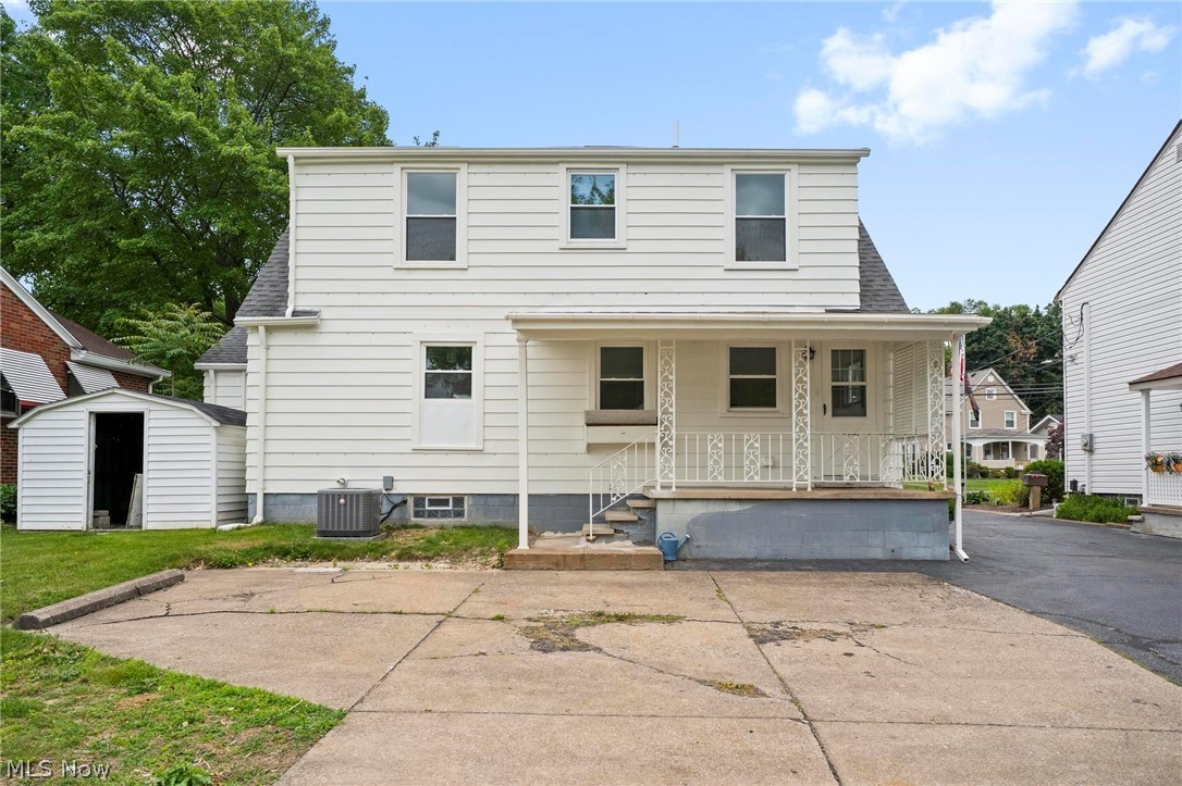 191 E Martin Street Amherst OH 44001