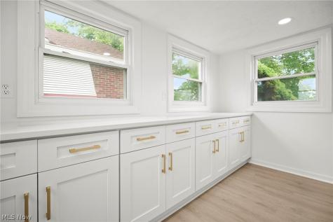 191 E Martin Street Amherst OH 44001