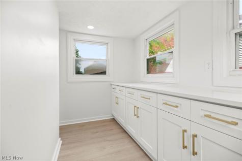 191 E Martin Street Amherst OH 44001