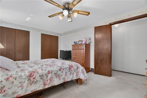 8899 N Gateway Drive North Royalton OH 44133
