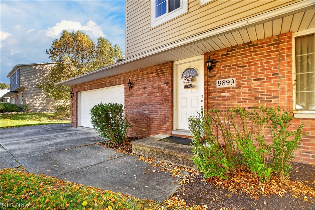 8899 N Gateway Drive North Royalton OH 44133