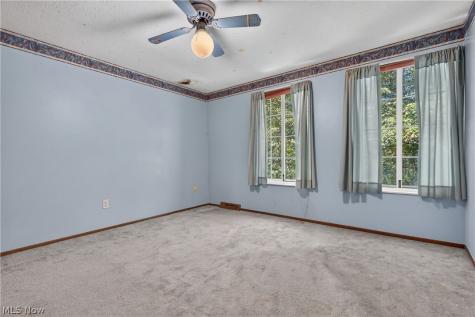 8899 N Gateway Drive North Royalton OH 44133