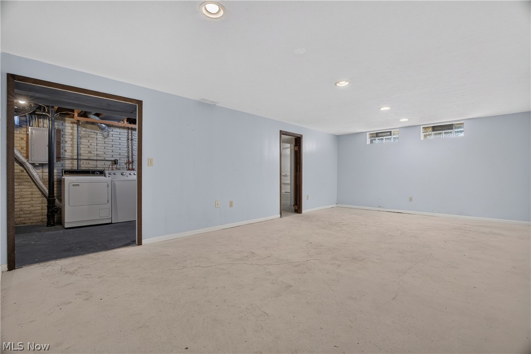 8899 N Gateway Drive North Royalton OH 44133