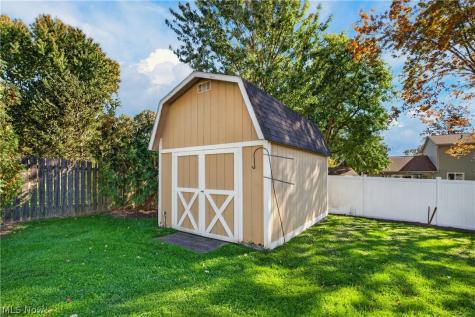 8899 N Gateway Drive North Royalton OH 44133