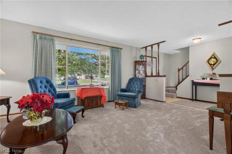 8899 N Gateway Drive North Royalton OH 44133