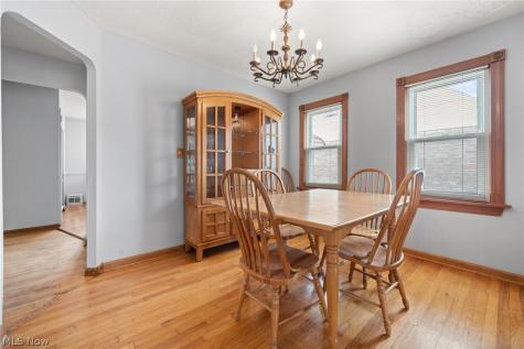9405 Ansonia Avenue Brooklyn OH 44144