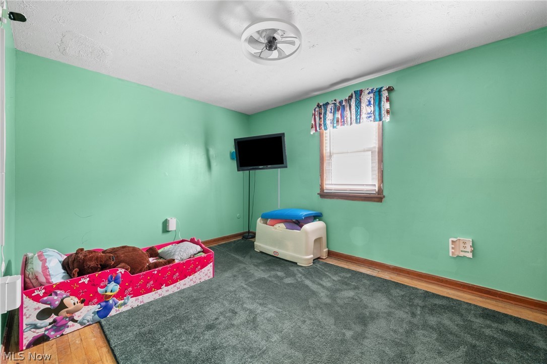 9405 Ansonia Avenue Brooklyn OH 44144