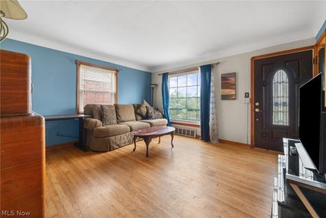 9405 Ansonia Avenue Brooklyn OH 44144