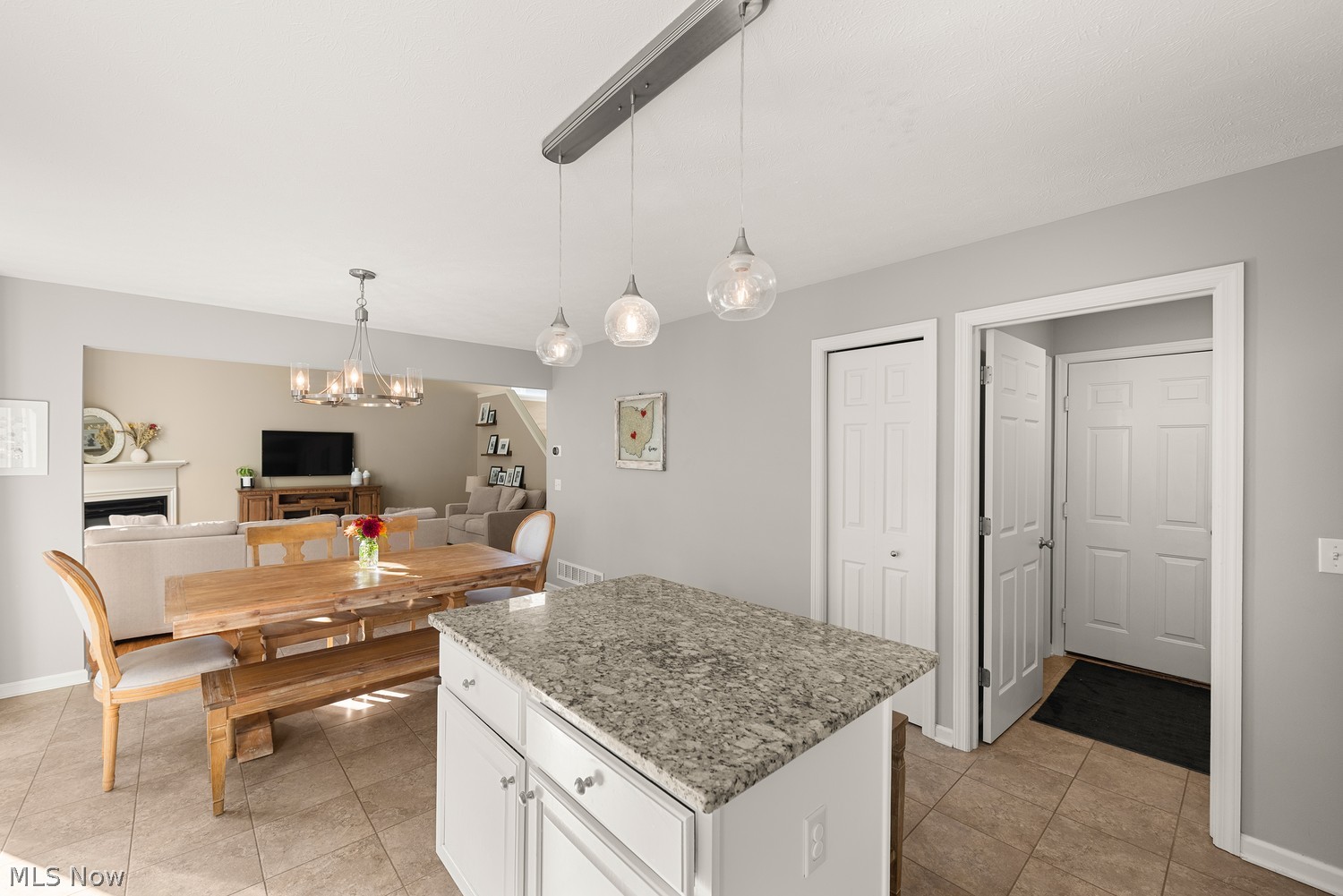 665 Oxford Drive Broadview Heights OH 44147