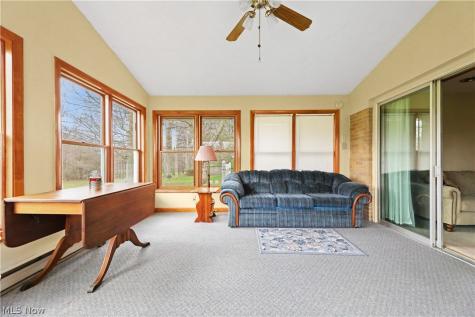 14560 Cenfield Street NE Alliance OH 44601