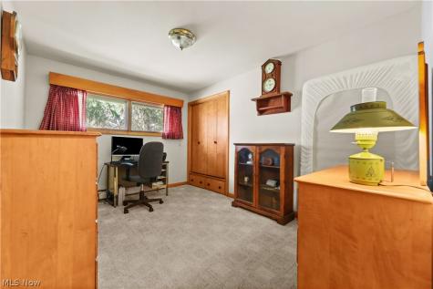 14560 Cenfield Street NE Alliance OH 44601