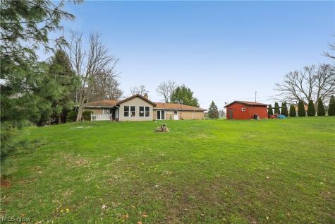 14560 Cenfield Street NE Alliance OH 44601