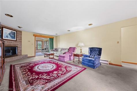 14560 Cenfield Street NE Alliance OH 44601