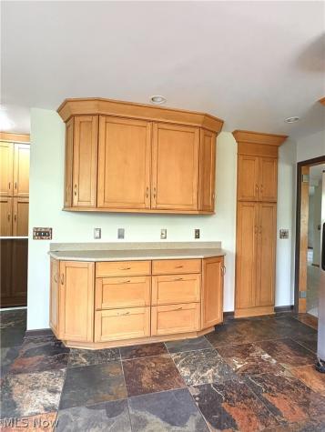 319 Bachtel Street SE North Canton OH 44720