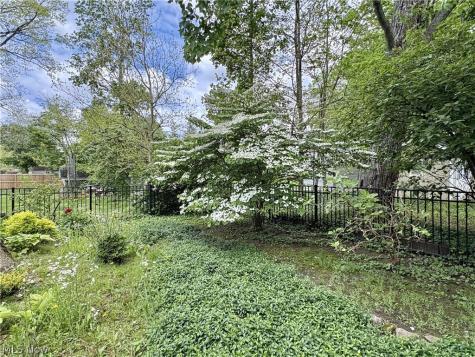319 Bachtel Street SE North Canton OH 44720