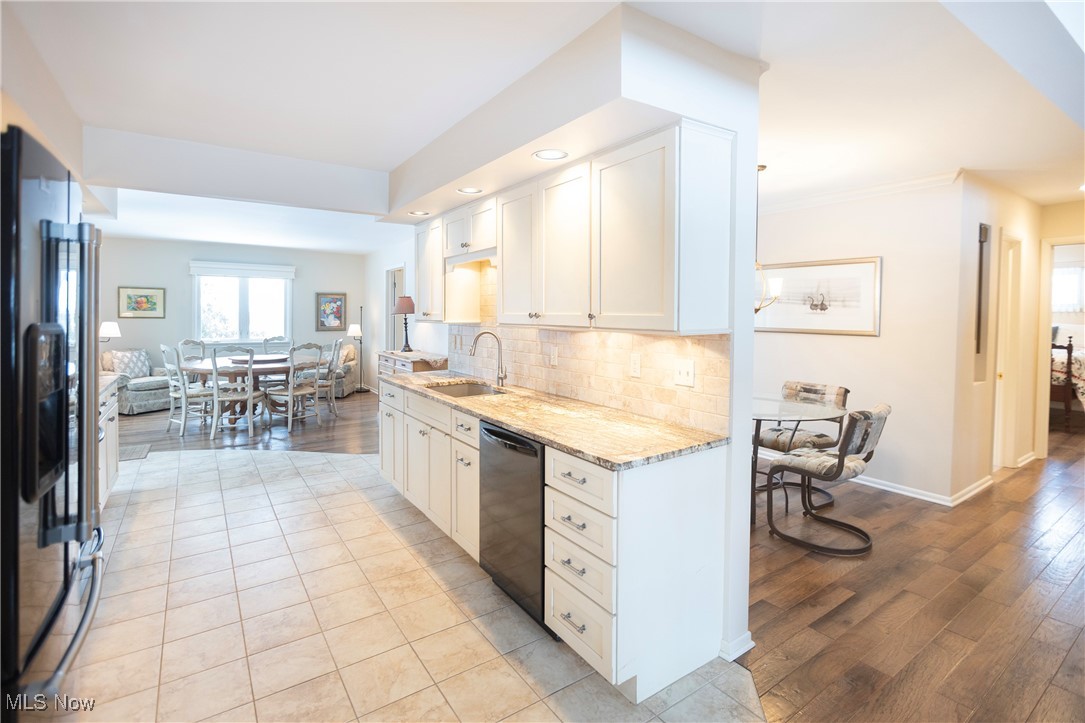 1801 Kathryn Drive Westlake OH 44145