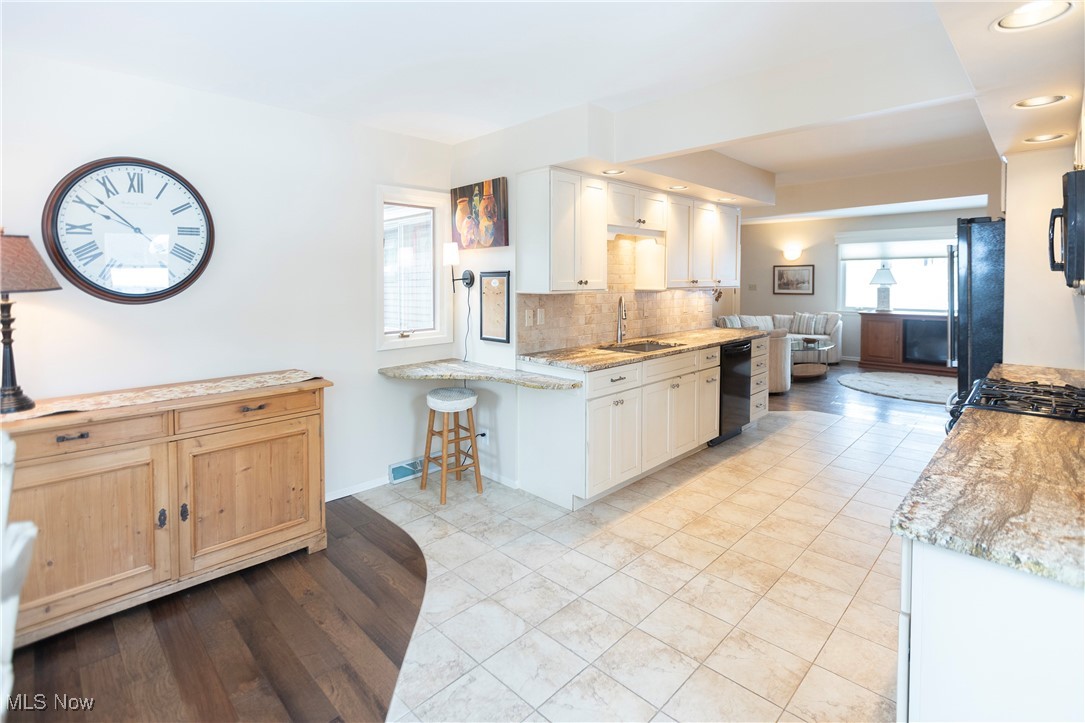 1801 Kathryn Drive Westlake OH 44145